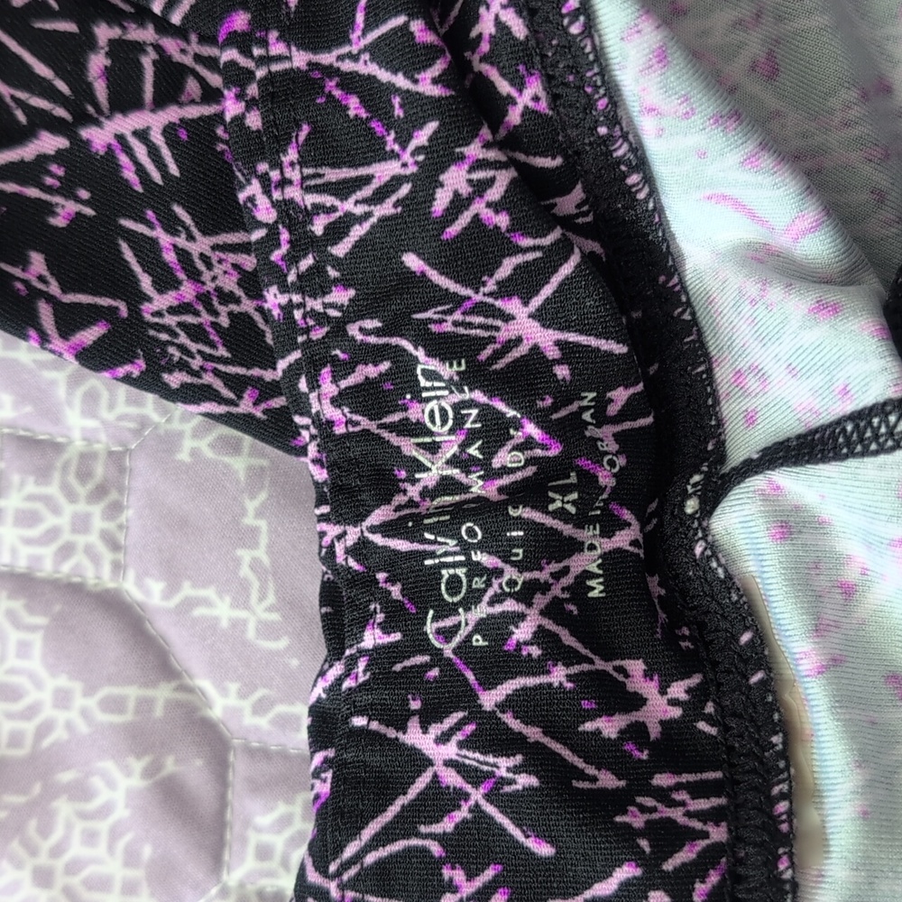 Calvin Klein performance leggings euc - Picture 2 of 3